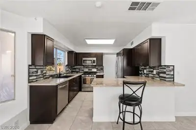 4908 Planet Court Kitchen
