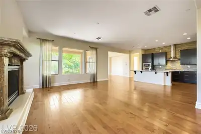 6 Lago Turchino Court, Henderson, NV 89011 Living Room