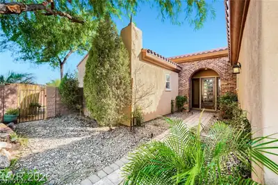 6 Lago Turchino Court, Henderson, NV 89011 Entry