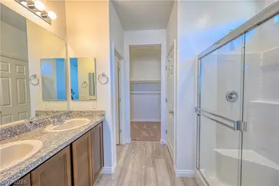 3602 East Umatilla Avenue Primary Bathroom