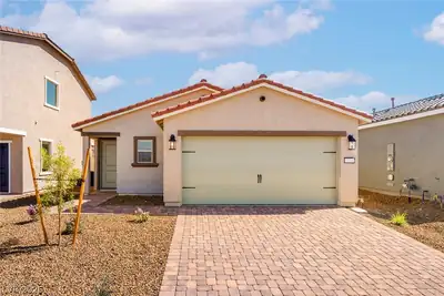 6760 Violet Cascade Avenue Las Vegas, NV 89156