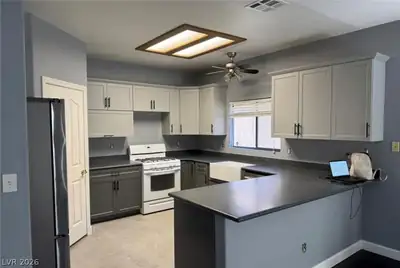 8305 Windchase Avenue Kitchen