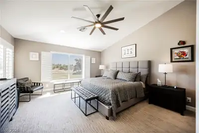 7625 Rolling View Drive 202 Bedroom