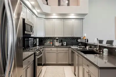 7625 Rolling View Drive 202 Kitchen