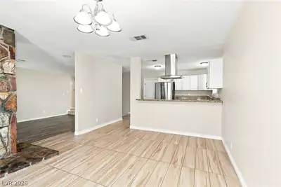 7717 Aplin Avenue Dining Area