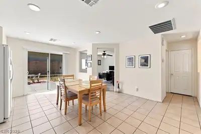 11633 Andorra Street Dining Area
