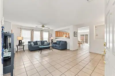 11633 Andorra Street Living Room