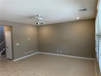 921 Riverlawn Place Living Room