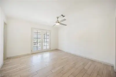 1612 Crest Haven Avenue Bedroom