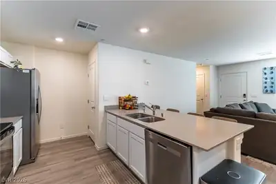 6168 Aster Garden Street Kitchen