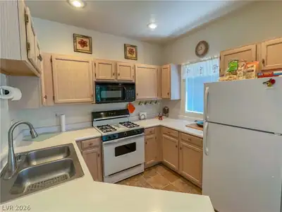 9000 Las Vegas Boulevard 2029 Kitchen