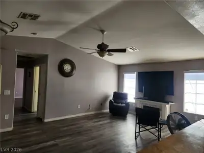 7250 Diamond Canyon Lane 202 Living Room