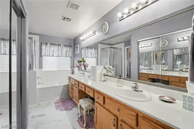 6574 Jordan River Drive Primary Bathroom