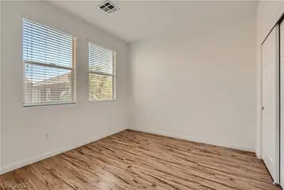 97 Daisy Springs Court Bedroom