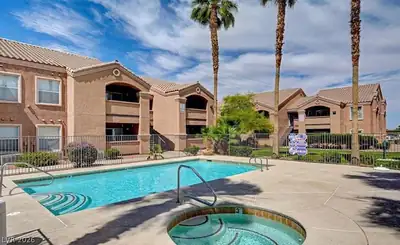 8101 West Flamingo Road 2014 Pool