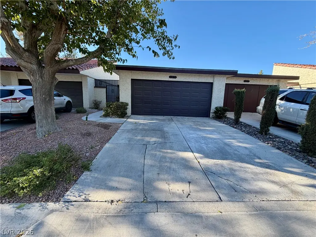 3073 Conquista Court