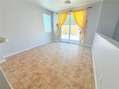 5604 Rocky Ravine Avenue Dining Area