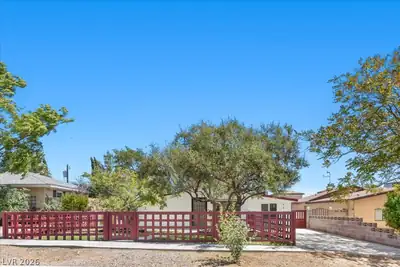 655 F Avenue, Boulder City