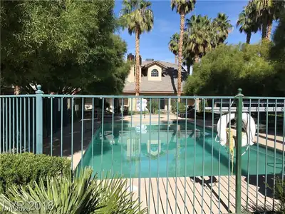 5070 Tara Avenue 115 Pool