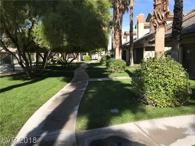 5070 Tara Avenue 115 Yard