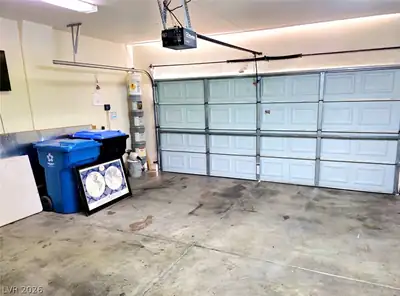 4116 Annendale Avenue Garage