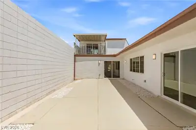 3471 One Nation Avenue Patio