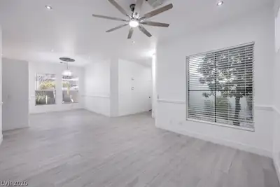 111 Twin Towers Avenue Living Room