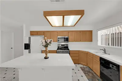 9609 Rancho Palmas Drive Kitchen