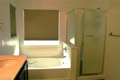 6528 Chebec Street Primary Bathroom