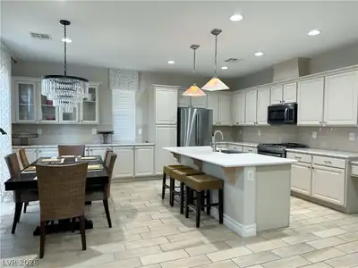 5137 Fiery Sky Ridge Street Kitchen
