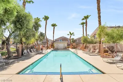 6040 GOLDEN CORRAL Trail 101 Pool