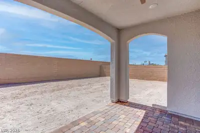 179 Ashwood View Avenue Patio