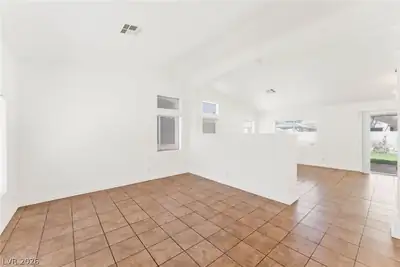 5308 Clouds Rest Avenue Living Room