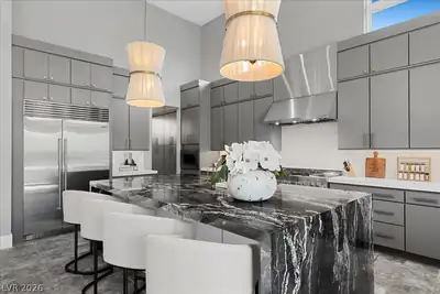 10806 White Clay Drive Kitchen