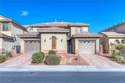 8212 Chimney Bluffs Street North Las Vegas, NV 89085