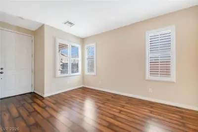 6041 Sundial Crest Court Bedroom