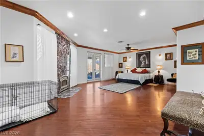 1998 Whitneys Dream Avenue Bedroom