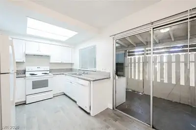 4770 Topaz Street 29 Kitchen