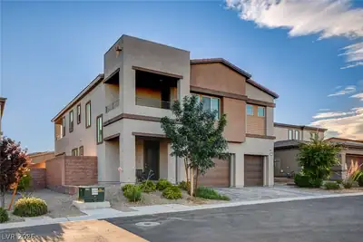 10049 Desert Azure Street, Las Vegas