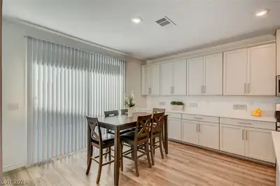 10049 Desert Azure Street Dining Area