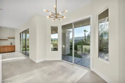 4555 Riva De Romanza Street Dining Area