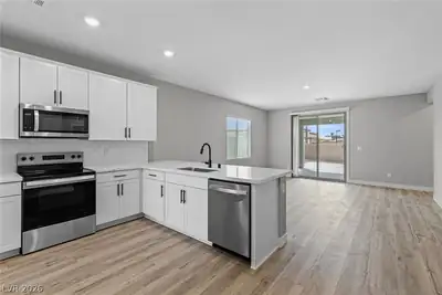 4460 Cave Lake Avenue Kitchen