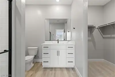 3229 Basin Desert Street Bathroom