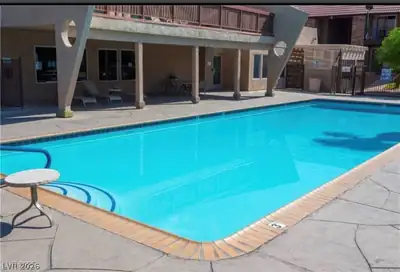 5260 River Glen Drive 259 Pool