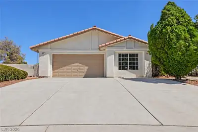 3912 Wide River Street Las Vegas, NV 89130