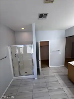 9016 Barnwell Avenue Primary Bathroom