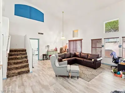 1473 Pinner Court 102 Living Room