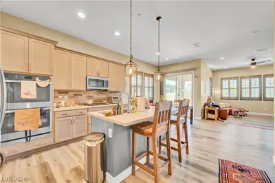 8836 Trotternish Ridge Drive Kitchen