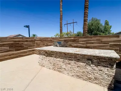 1100 Casady Hollow Avenue Patio