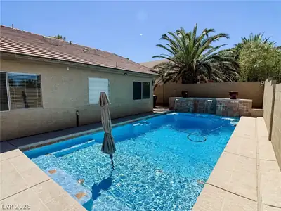 1100 Casady Hollow Avenue Pool